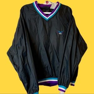 Vintage Black Pullover Windbreaker